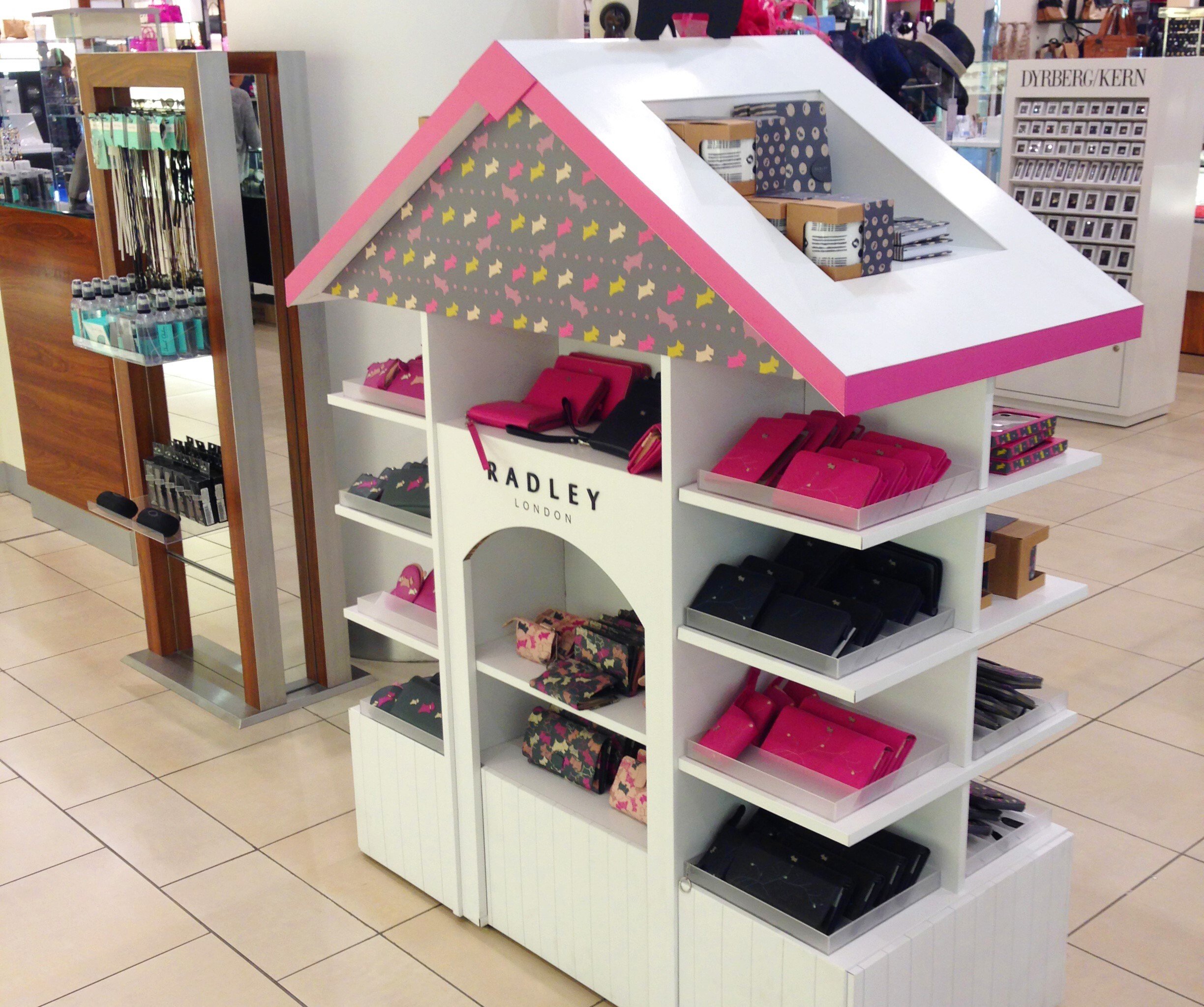 Sustainable FSDU retail display