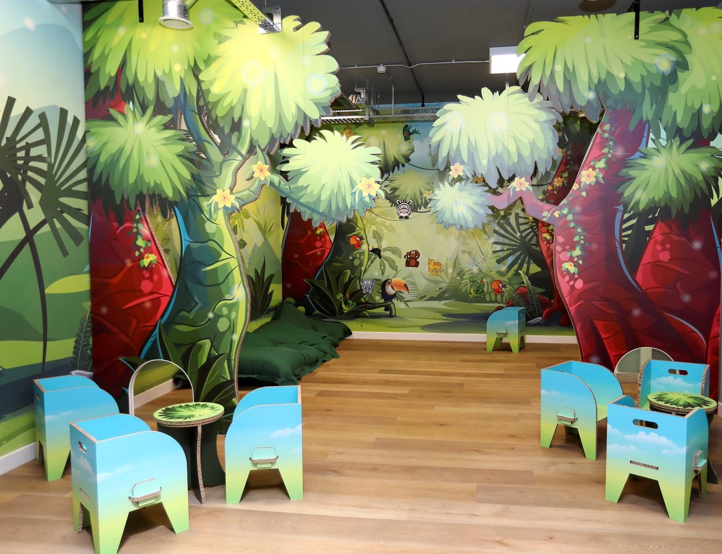 Eco-friendly sustainable display for event showcasing green materials